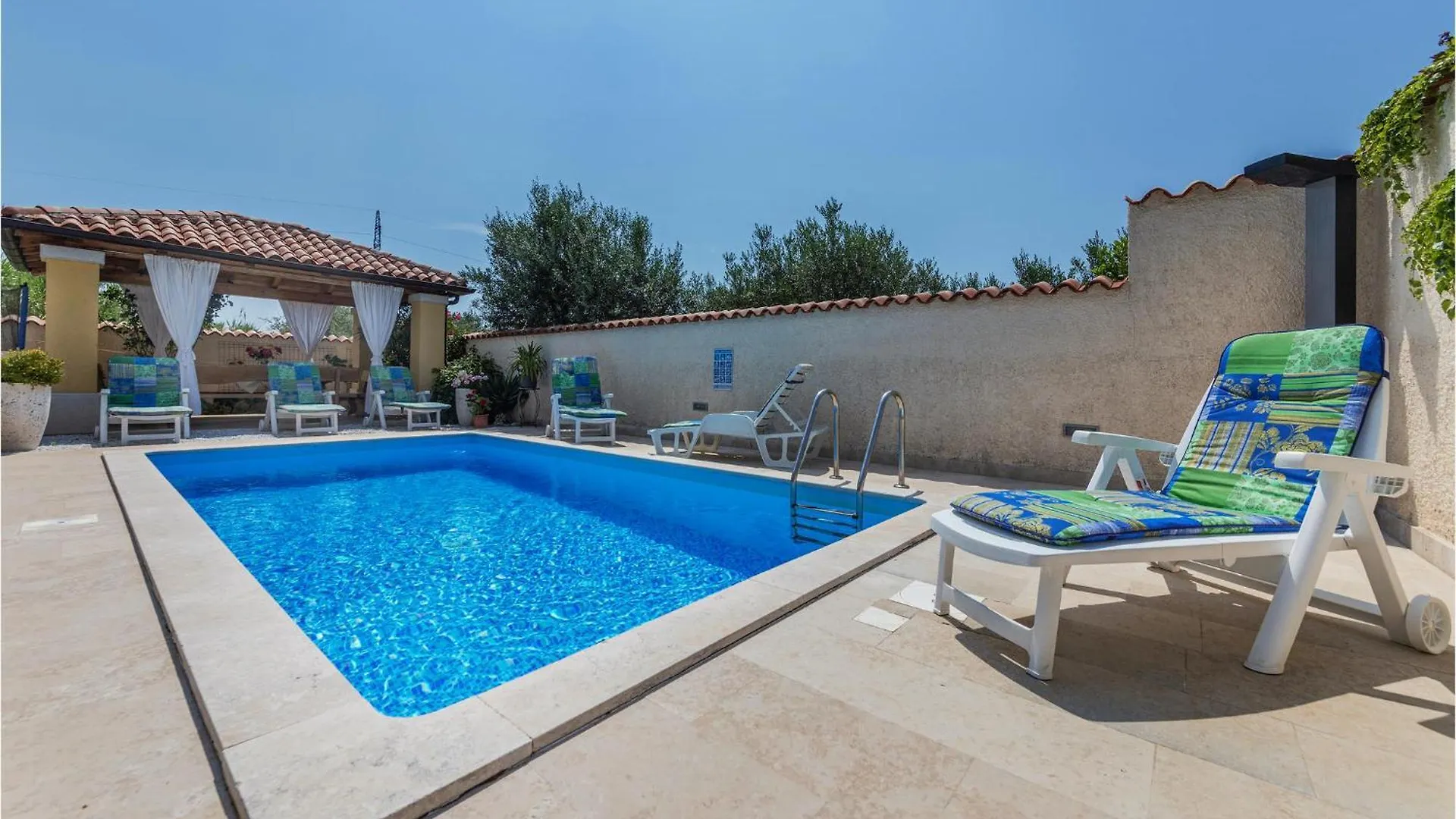 Nice Apartment In Fondole With Wifi